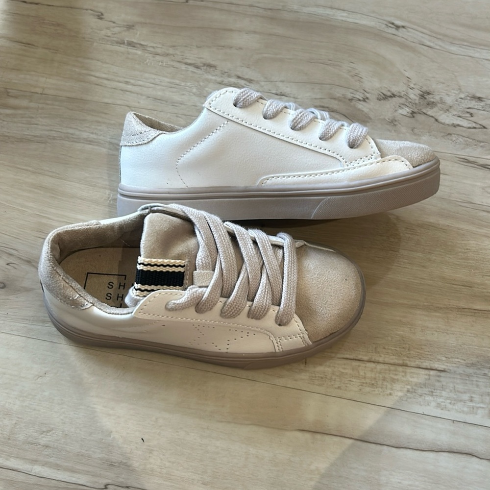Mia Toddler Tennis Shoe